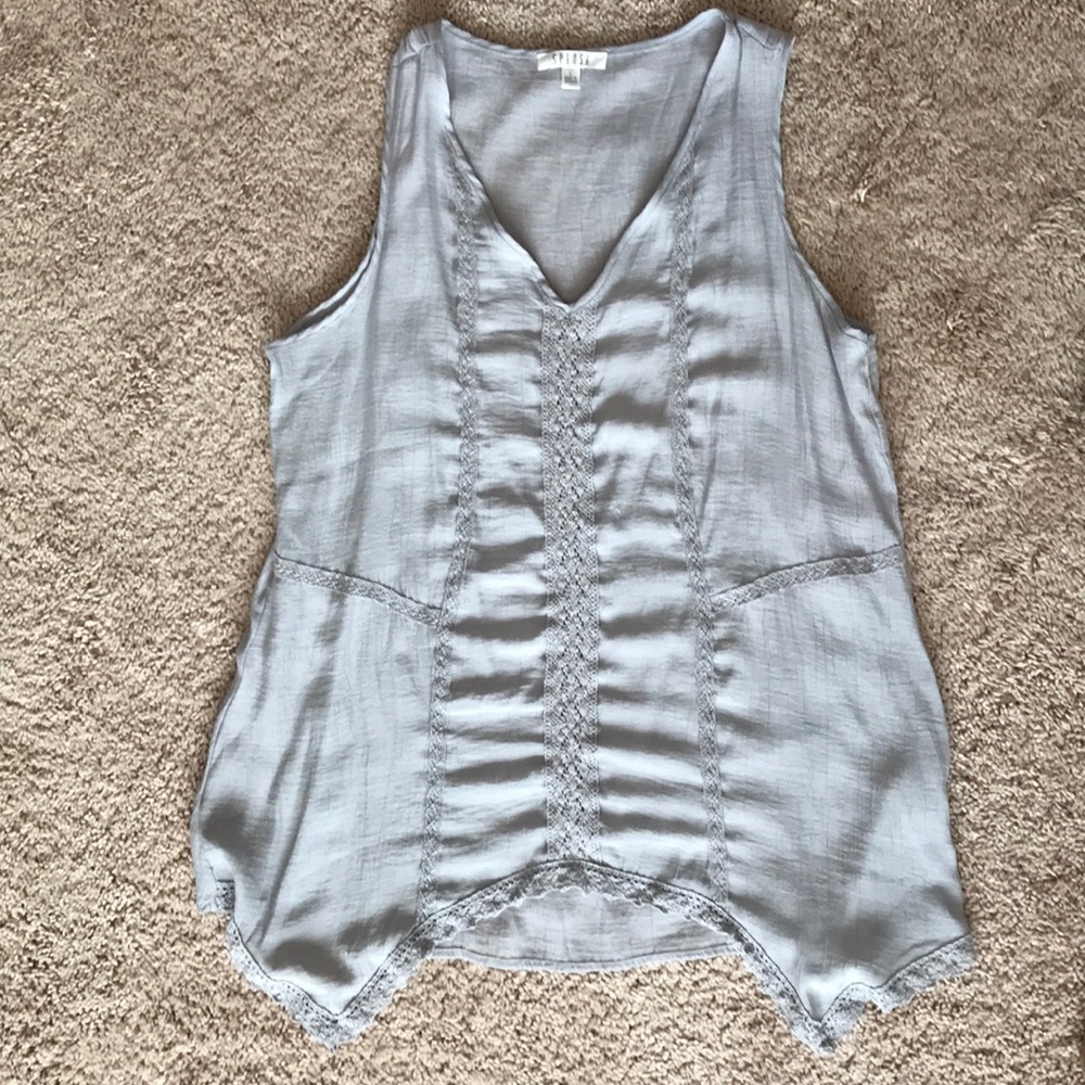 Grey tank with lace trim